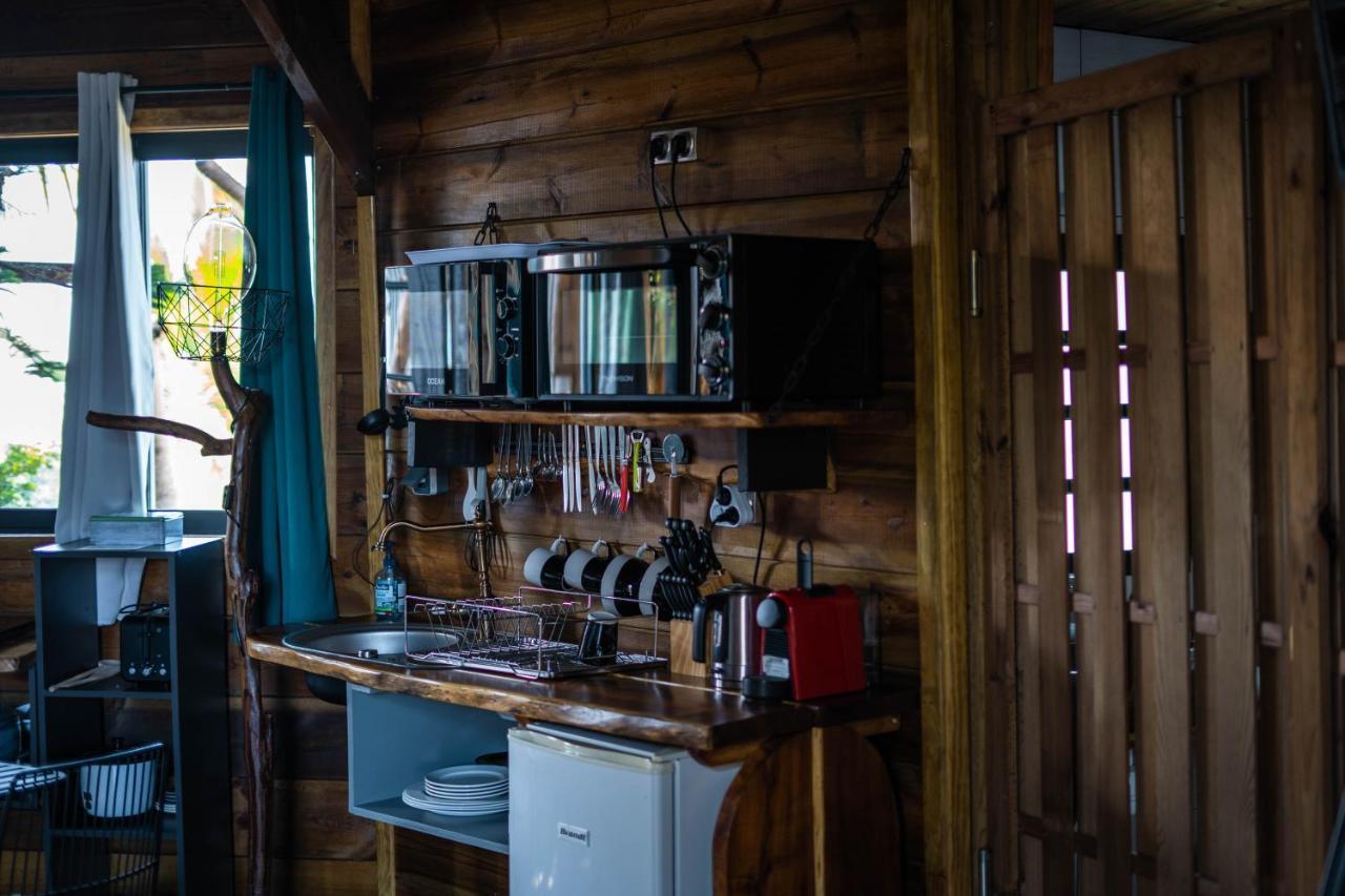 Les Hebergements Au Dy-Na Petite Île Kültér fotó