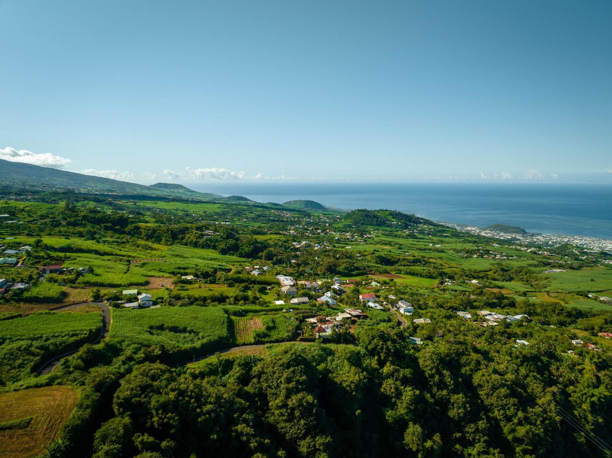 Les Hebergements Au Dy-Na Petite Île Kültér fotó